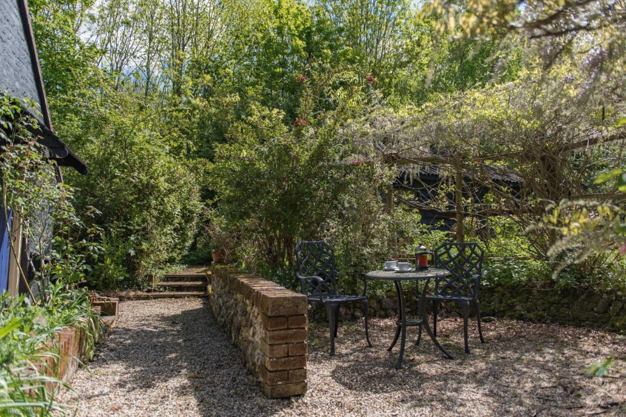 Walnut Tree Cottage By Bloom Stays Faversham Esterno foto
